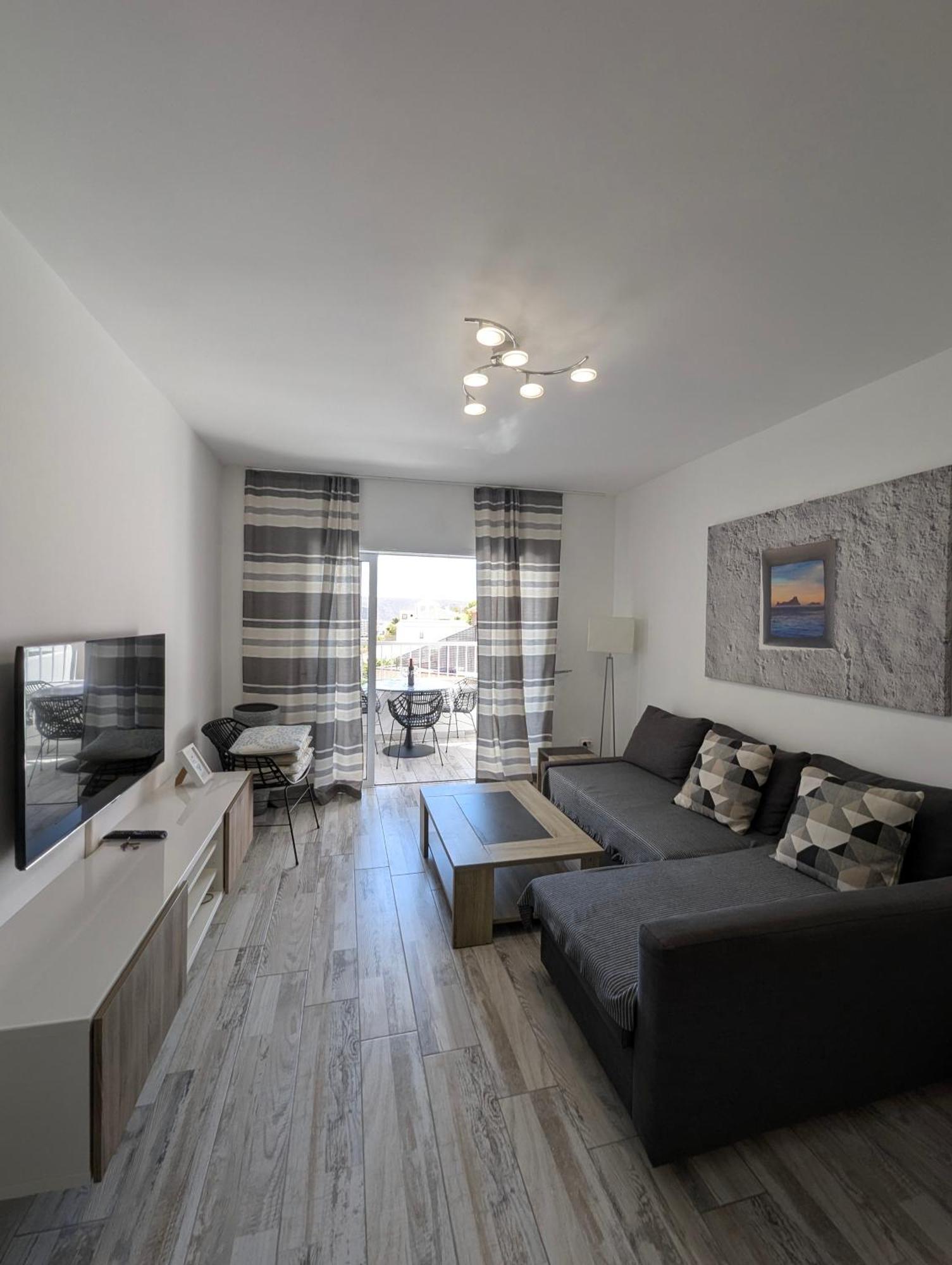 Guincho  Cozy Apartment In Los Cristianos מראה חיצוני תמונה
